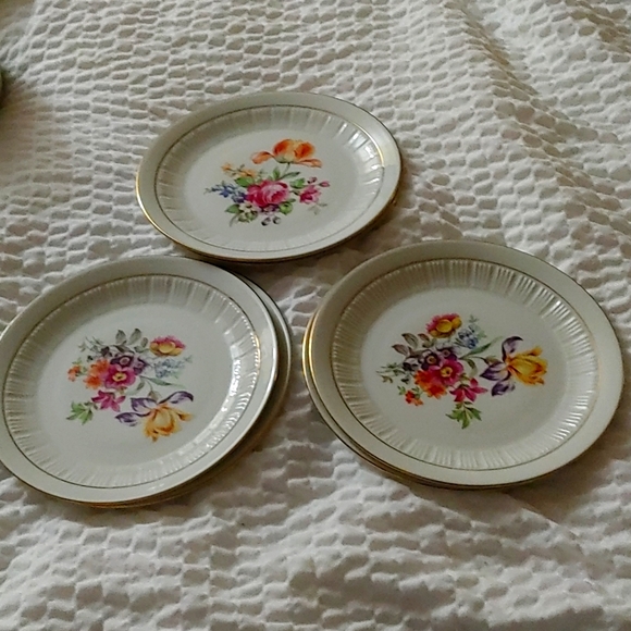 6 CP German Democratic dessert plates - Picture 1 of 3